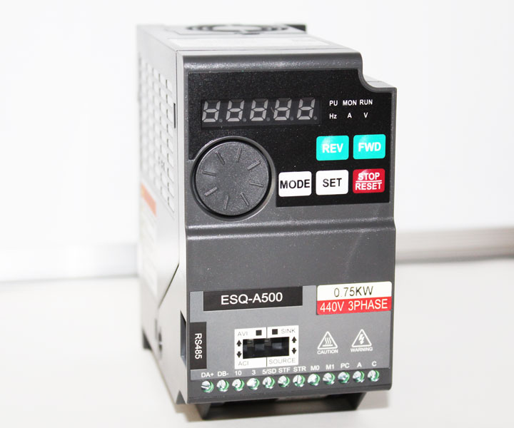 Видео обзор частотного преобразователя ESQ A-500